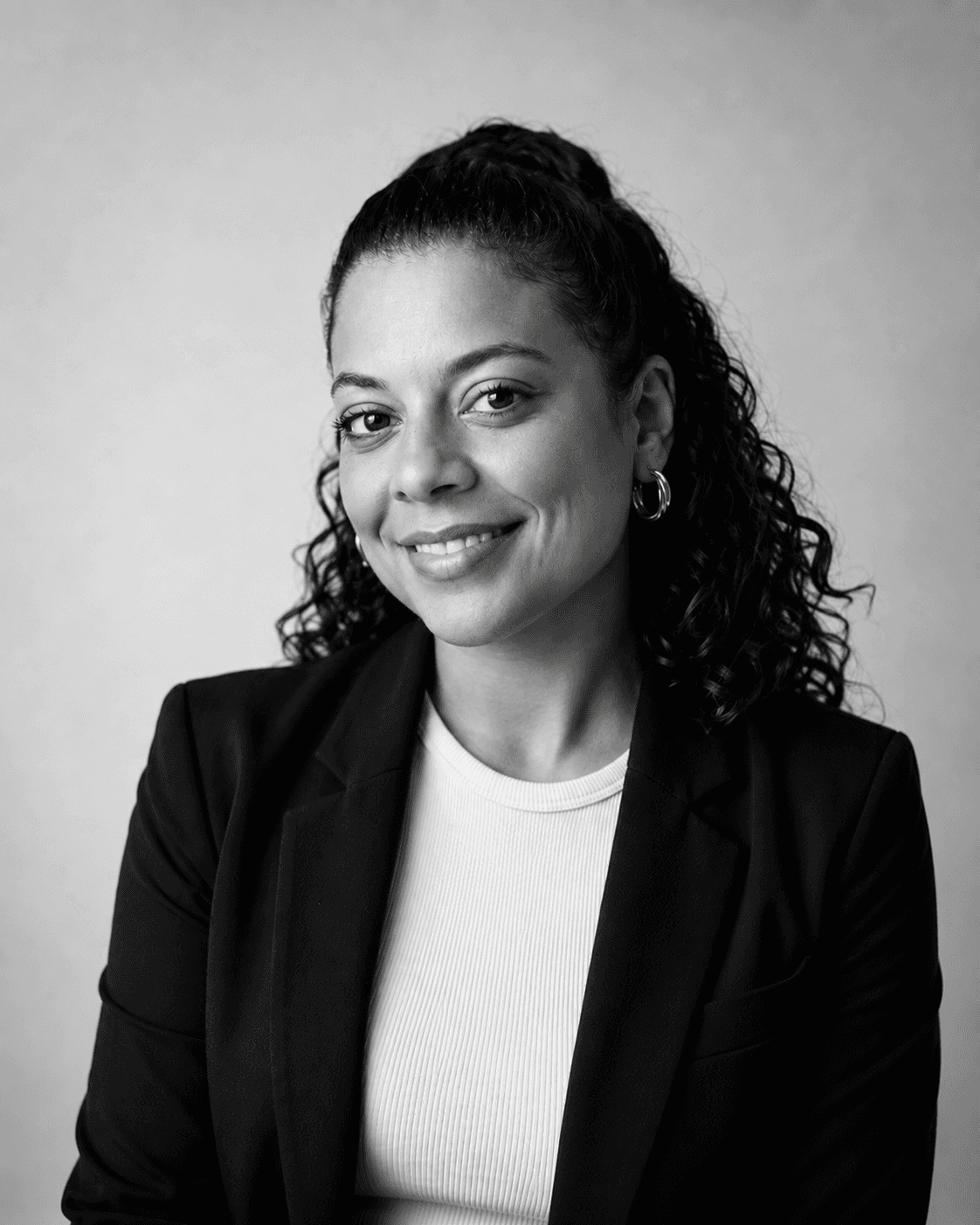 Cynthia, Analyst & Strategist at papaia